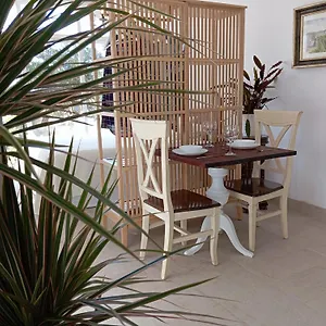 En Casa Miguel Caleta de Vélez